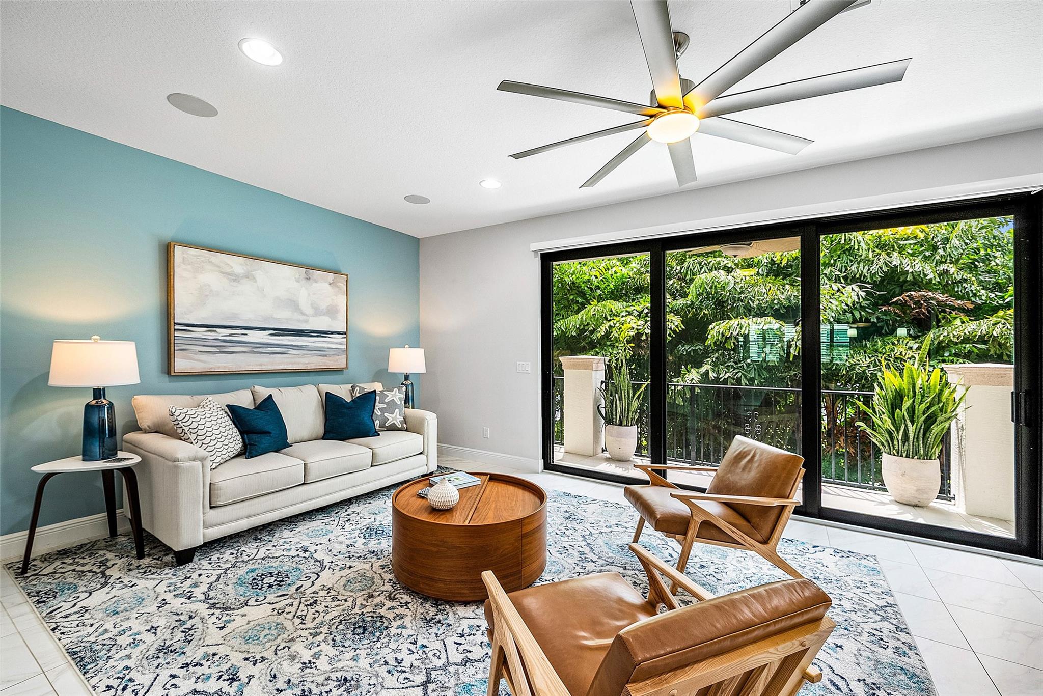 608 Windward Circle S