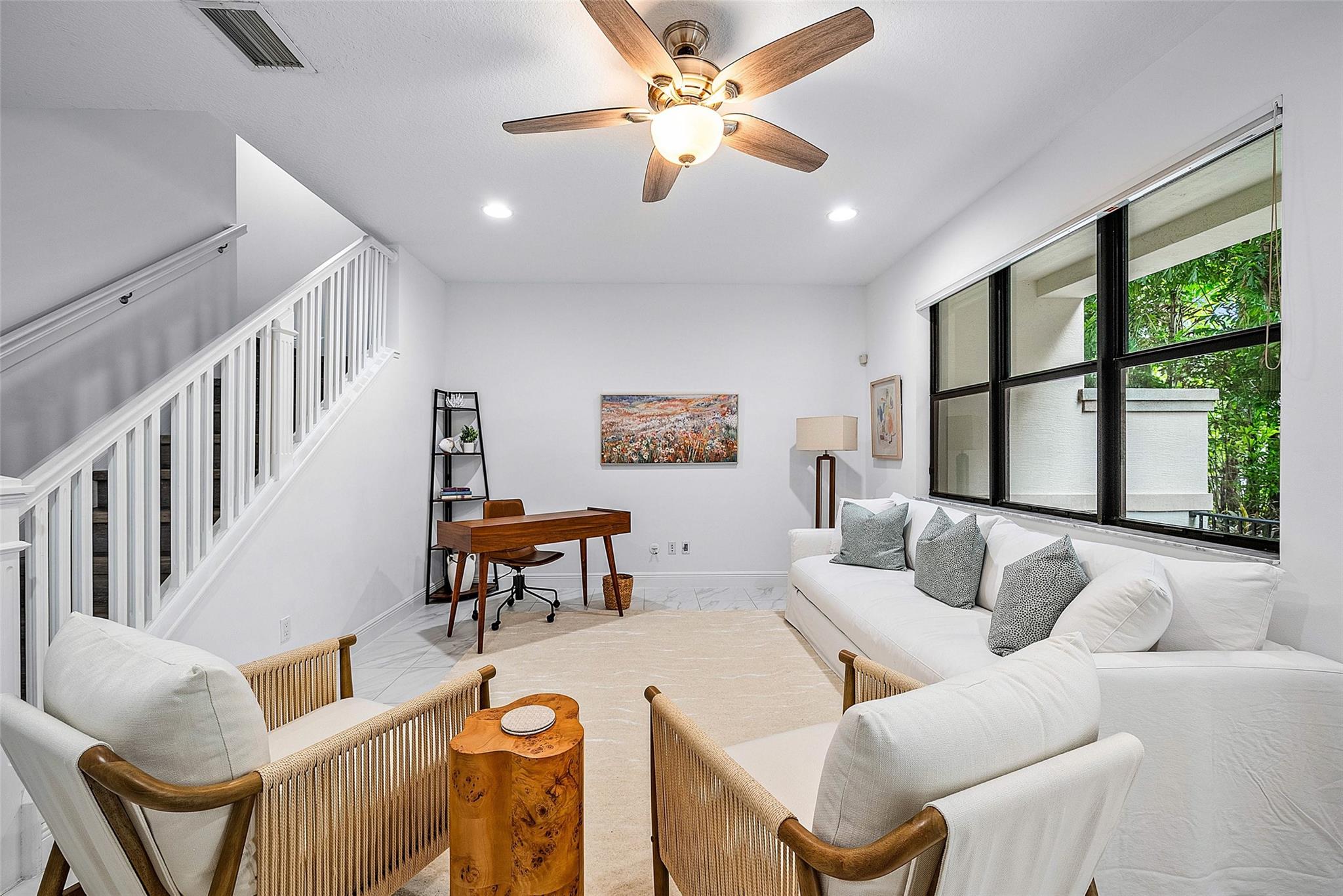 608 Windward Circle S