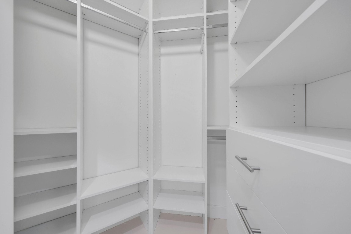 6171 Floral Lakes Dr