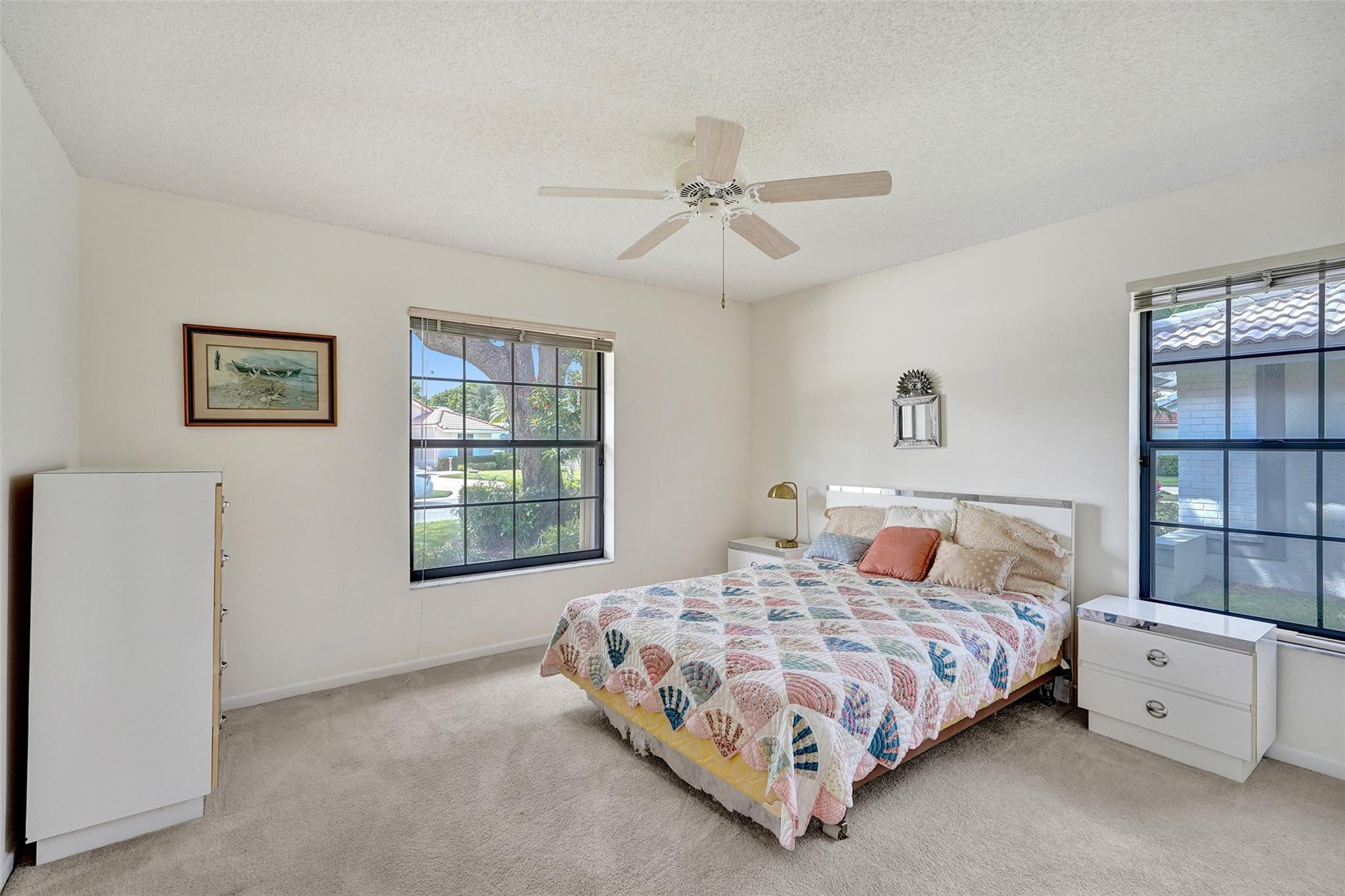8860 Boatswain Dr