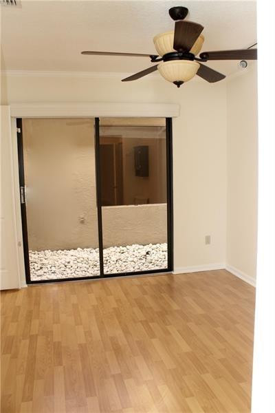 6722 Canary Palm Cir