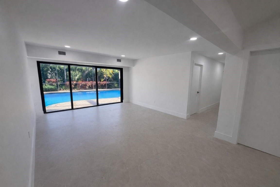 7571 Estrella Circle, Boca Raton