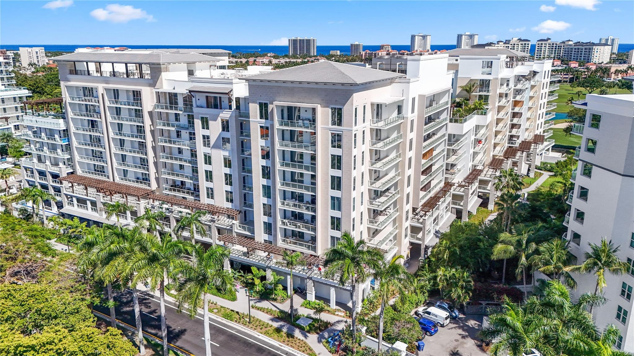 220 SE Mizner 314