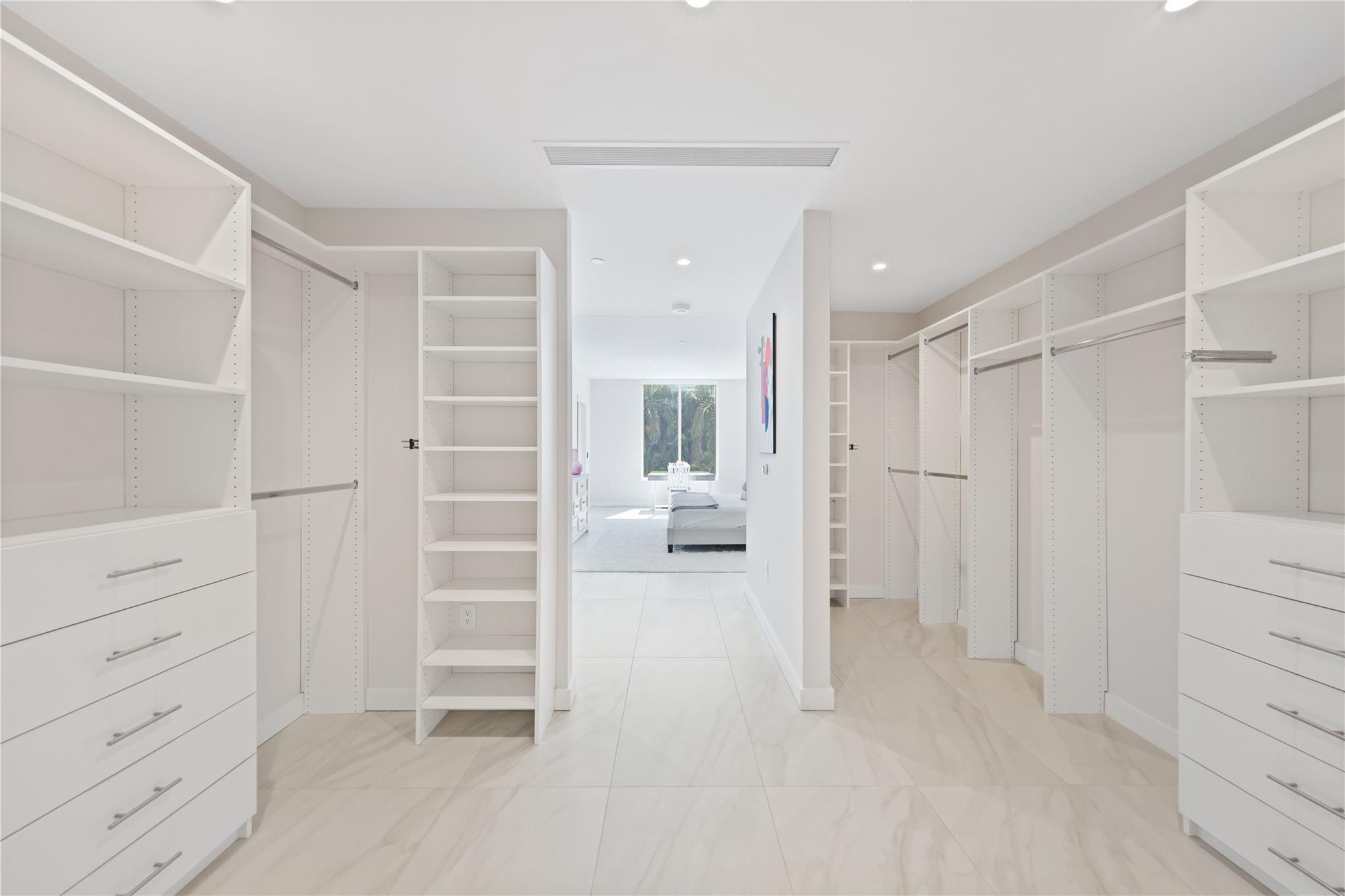 220 SE Mizner 314