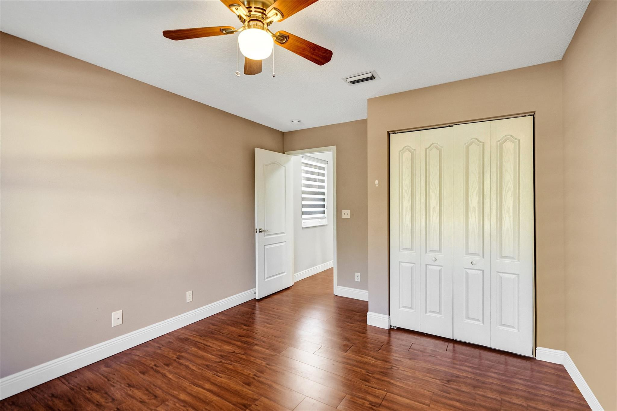 869 NW 127th Avenue