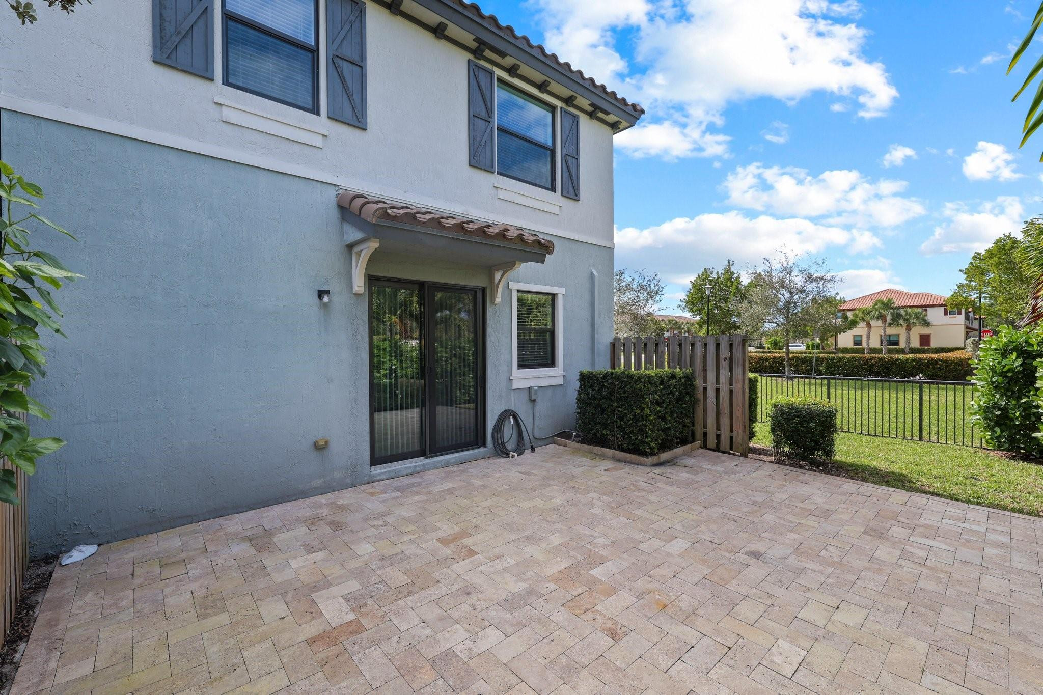 12772 Anthorne Lane