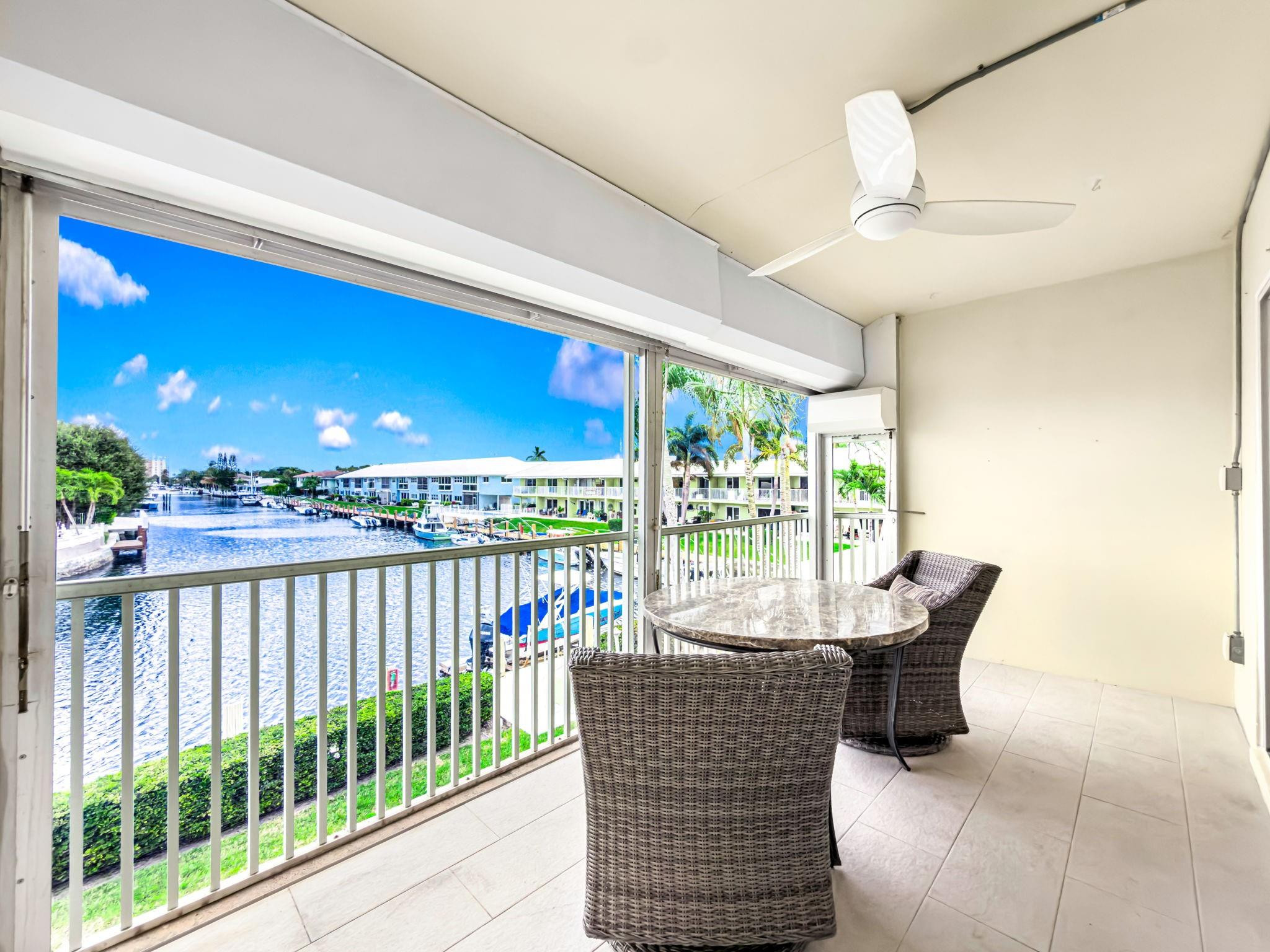 2301 NE 36th Street 202