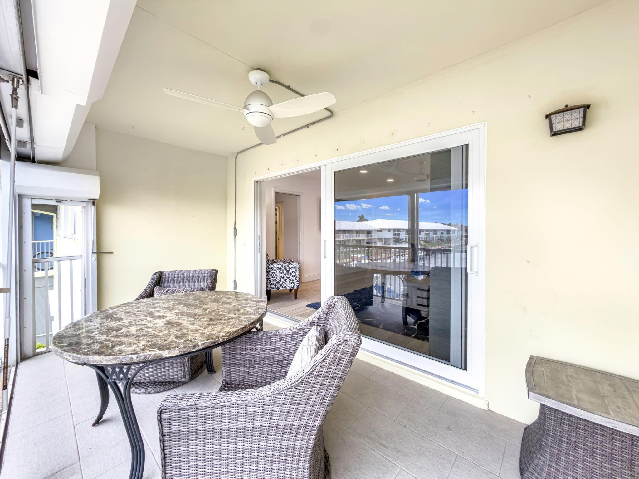 2301 NE 36th Street 202