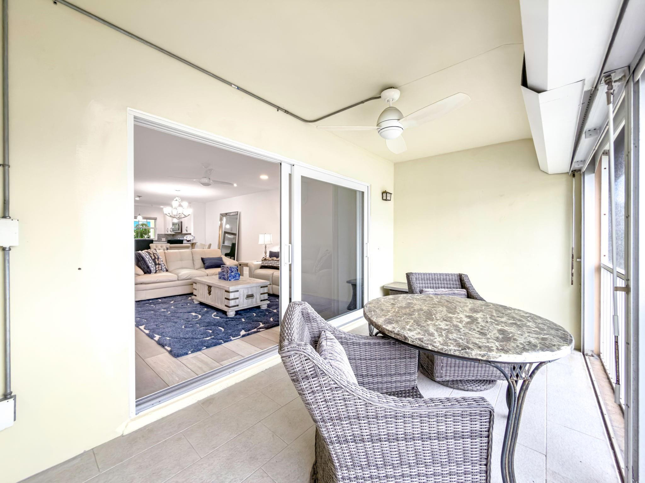 2301 NE 36th Street 202