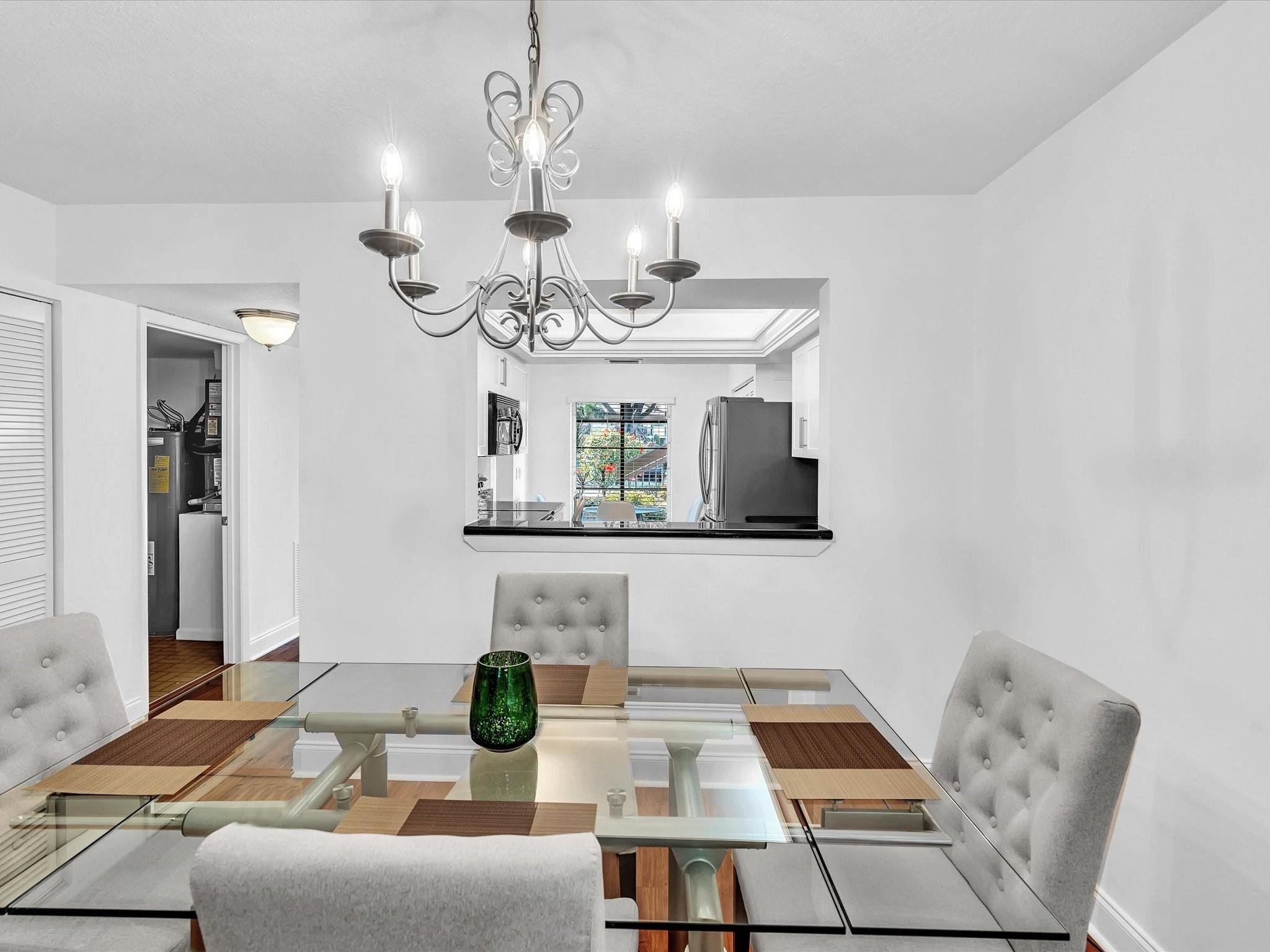 5087 Oak Hill Lane 312