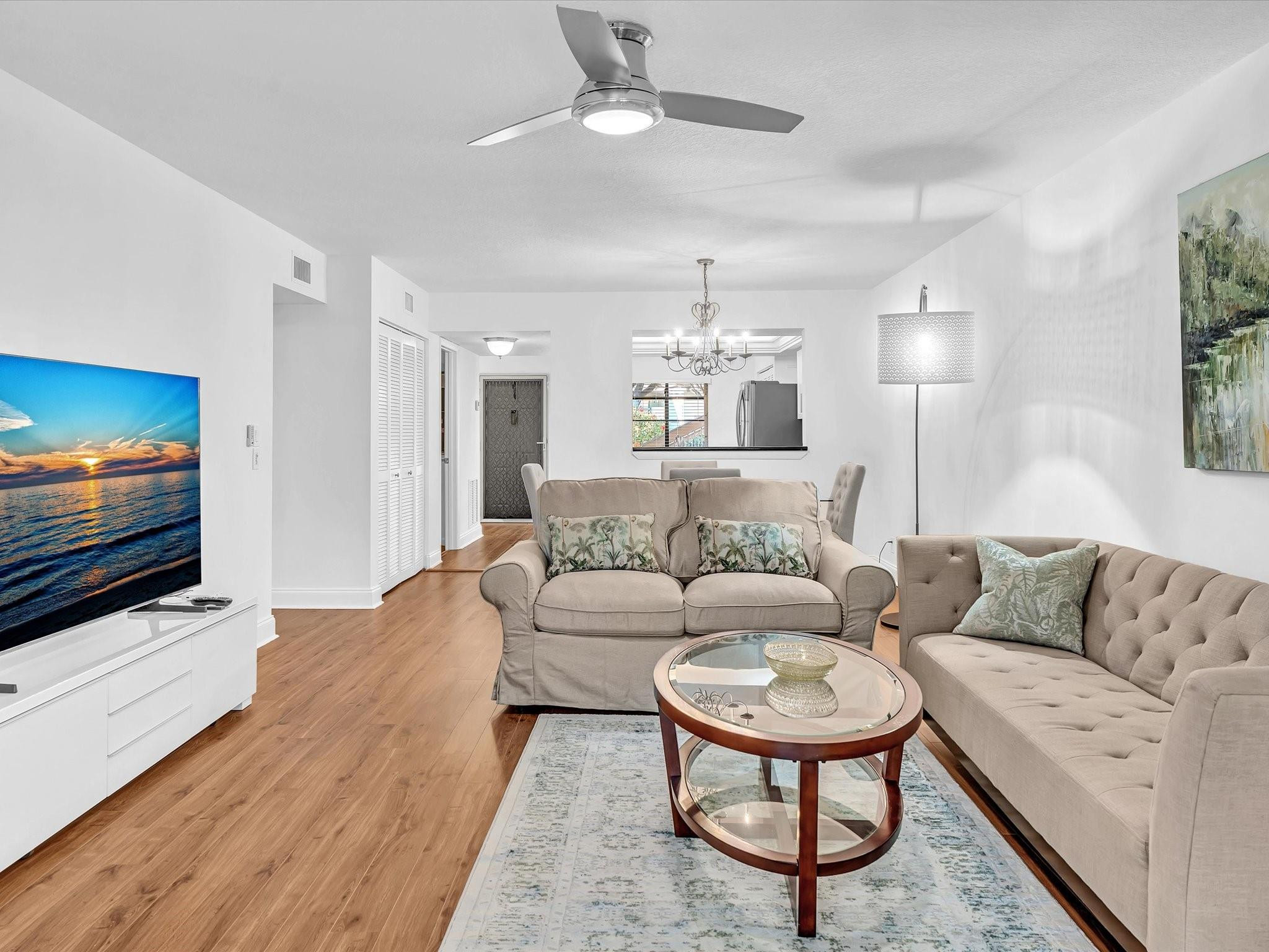 5087 Oak Hill Lane 312
