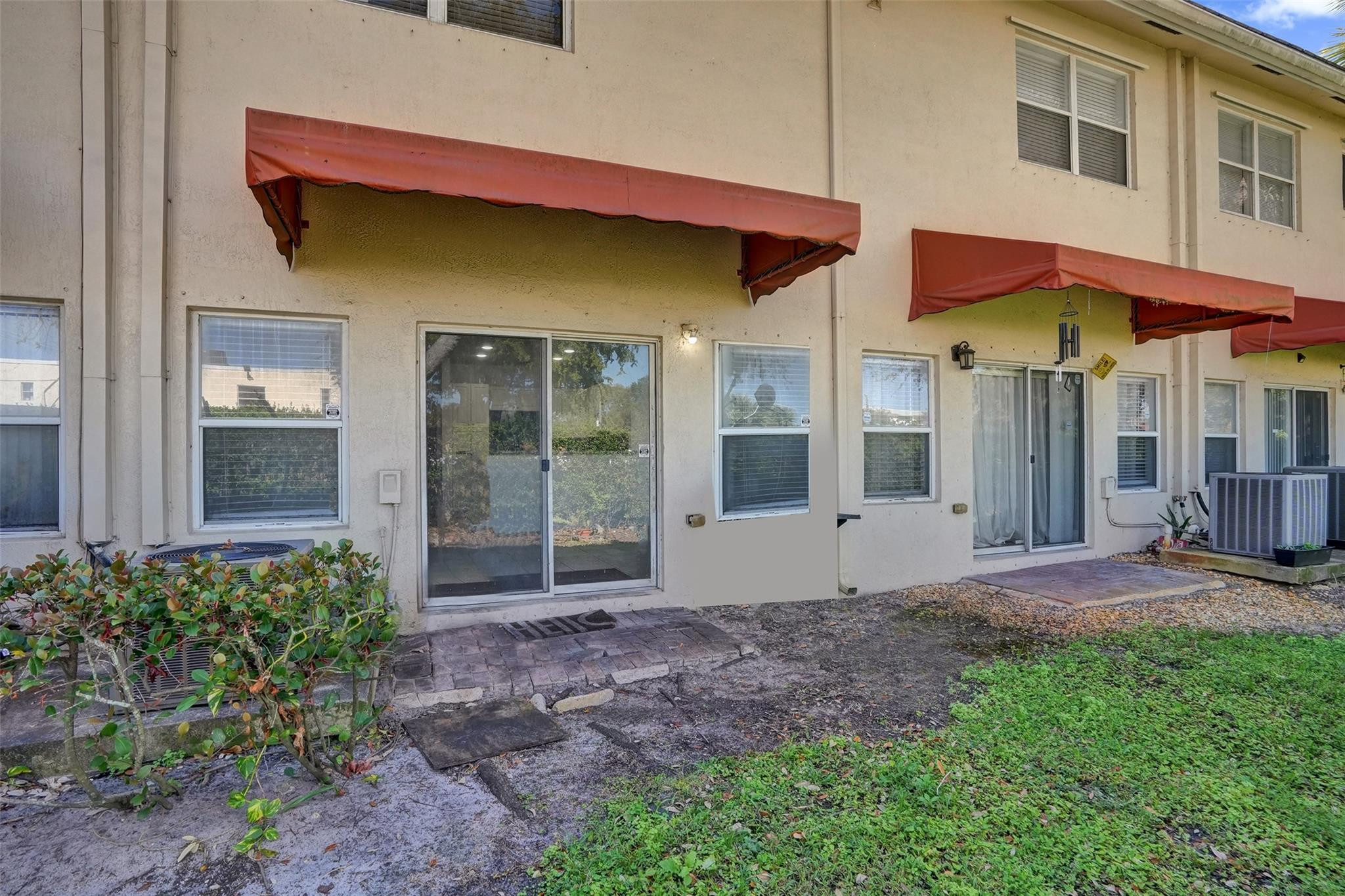 3313 NW 29th Court, Lauderdale Lakes