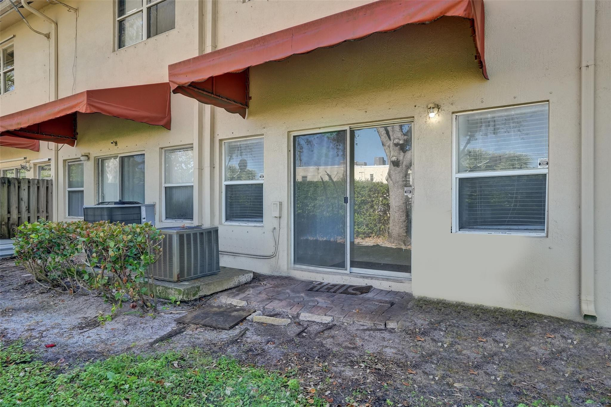 3313 NW 29th Court, Lauderdale Lakes