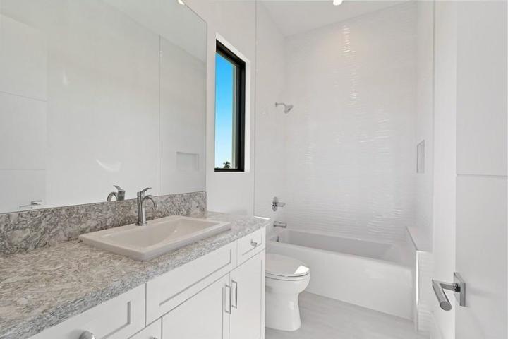 26 Little Harbor Way, Deerfield Beach