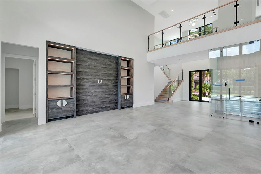 3246 Westminster Drive
