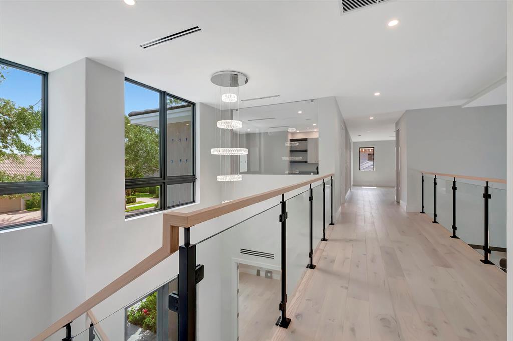 3246 Westminster Drive