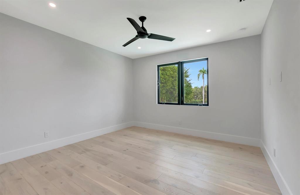 3246 Westminster Drive