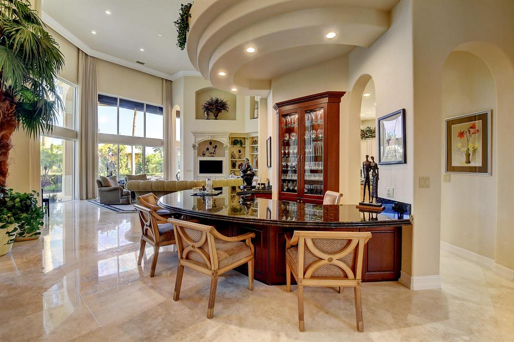 3811 Coventry Lane