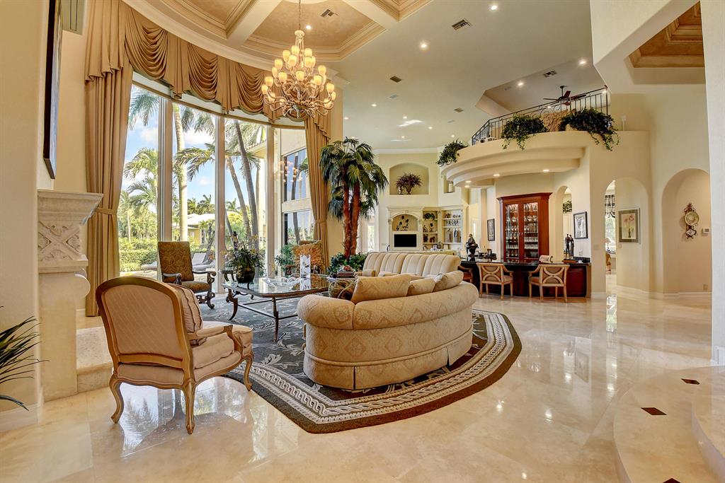 3811 Coventry Lane