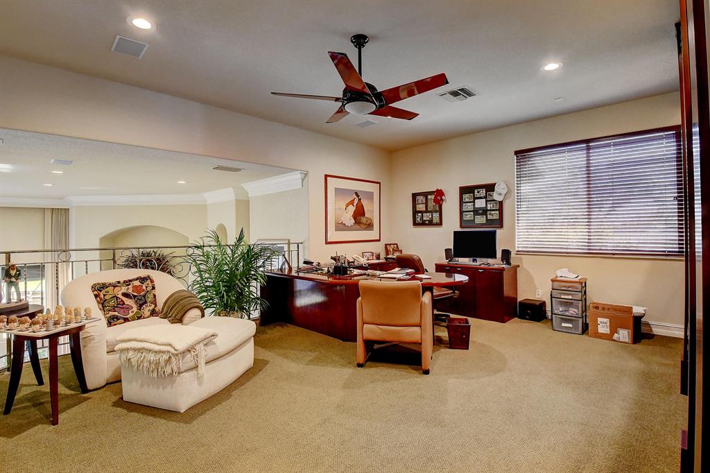 3811 Coventry Lane