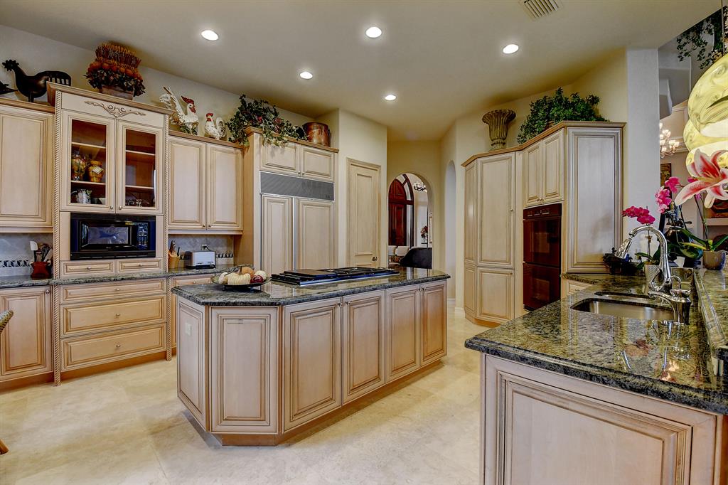 3811 Coventry Lane