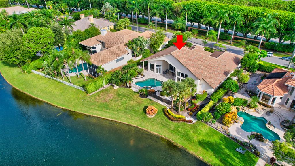 2572 NW 64th Boulevard