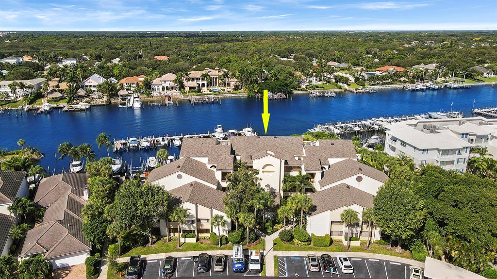522 Oak Harbour Drive