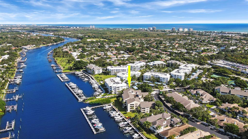 522 Oak Harbour Drive