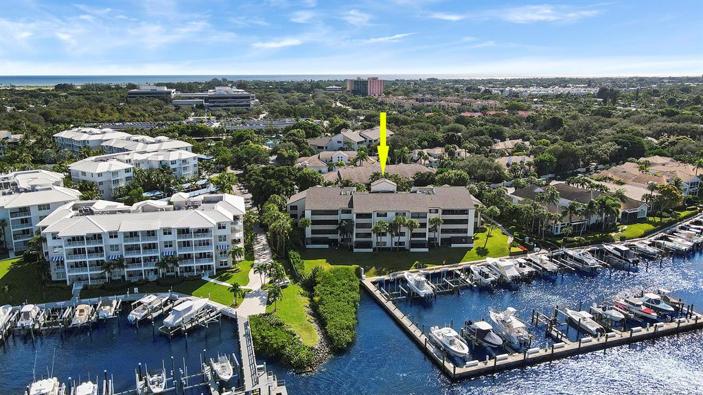522 Oak Harbour Drive