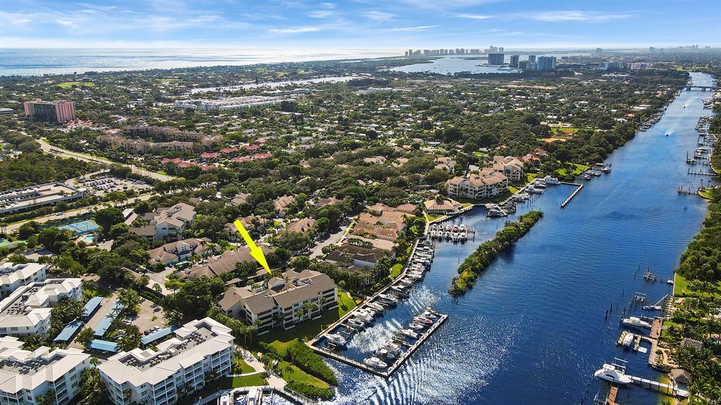 522 Oak Harbour Drive