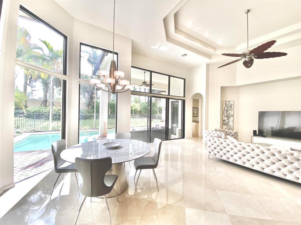 17930 Lake Azure Way