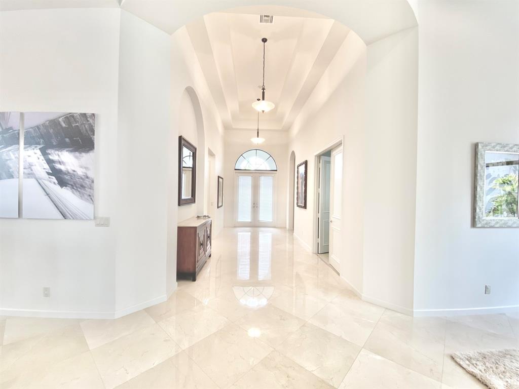 17930 Lake Azure Way