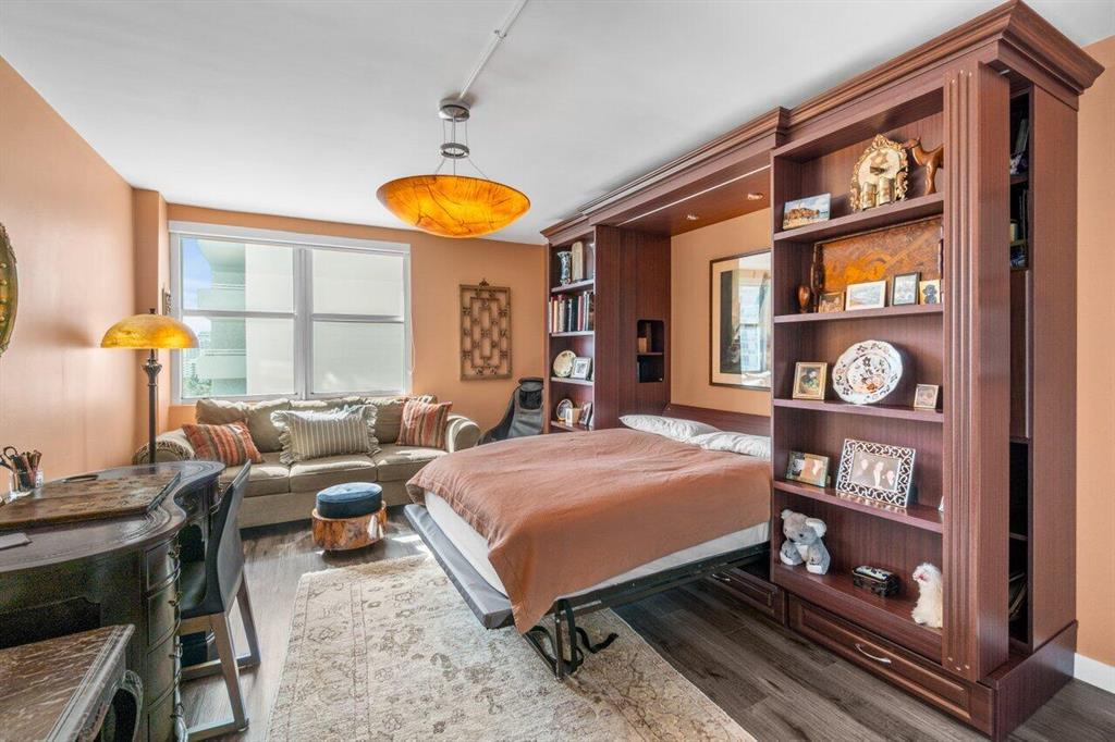 5750 Collins Avenue Unit: 11a