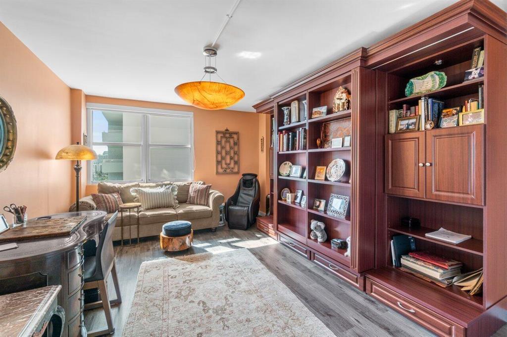 5750 Collins Avenue Unit: 11a