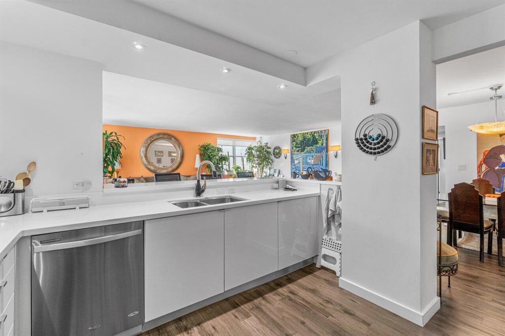 5750 Collins Avenue Unit: 11a