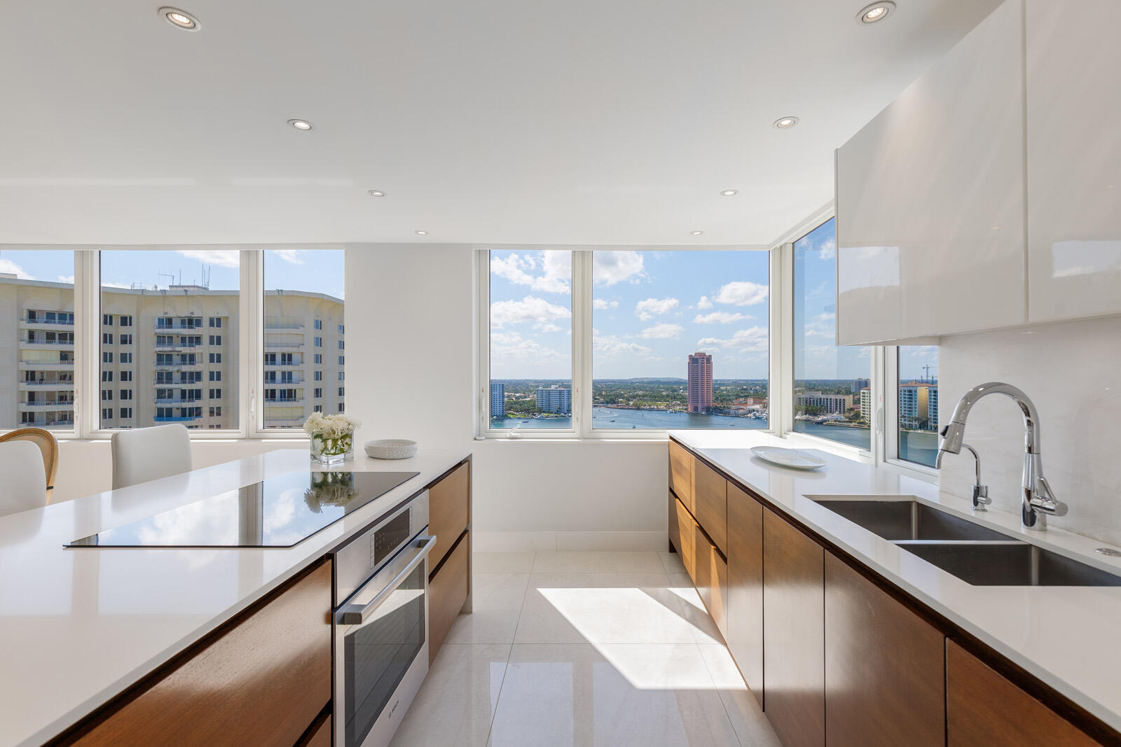 500 S Ocean Boulevard Unit: 2008