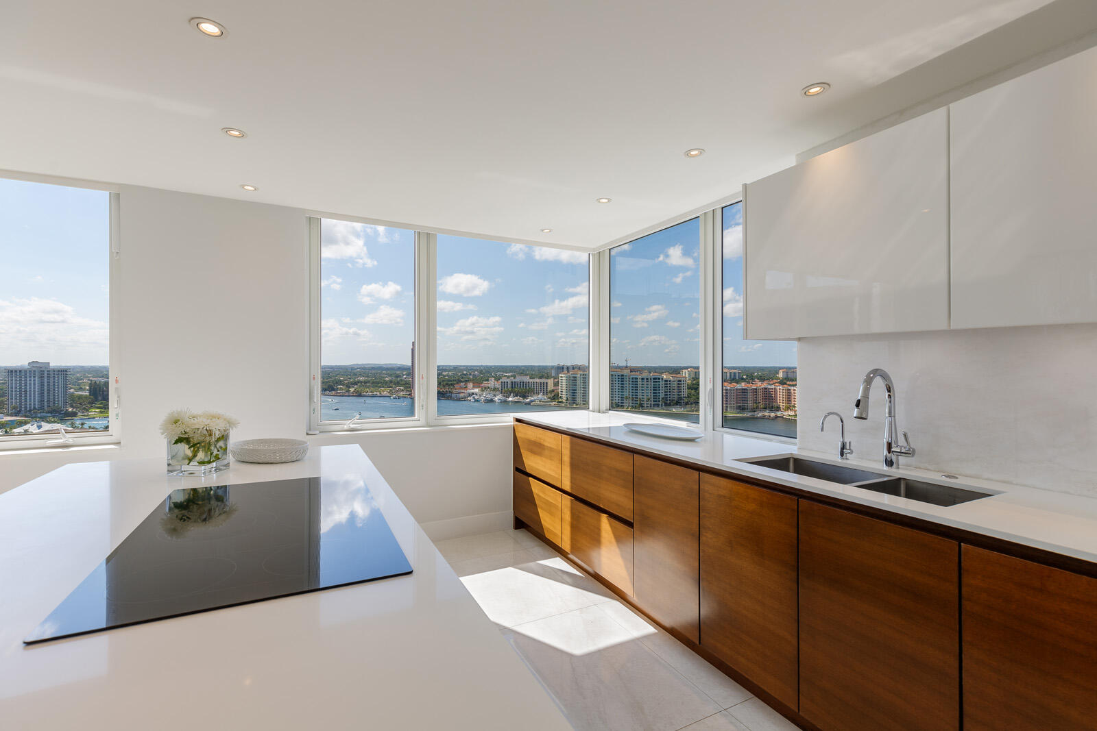500 S Ocean Boulevard Unit: 2008