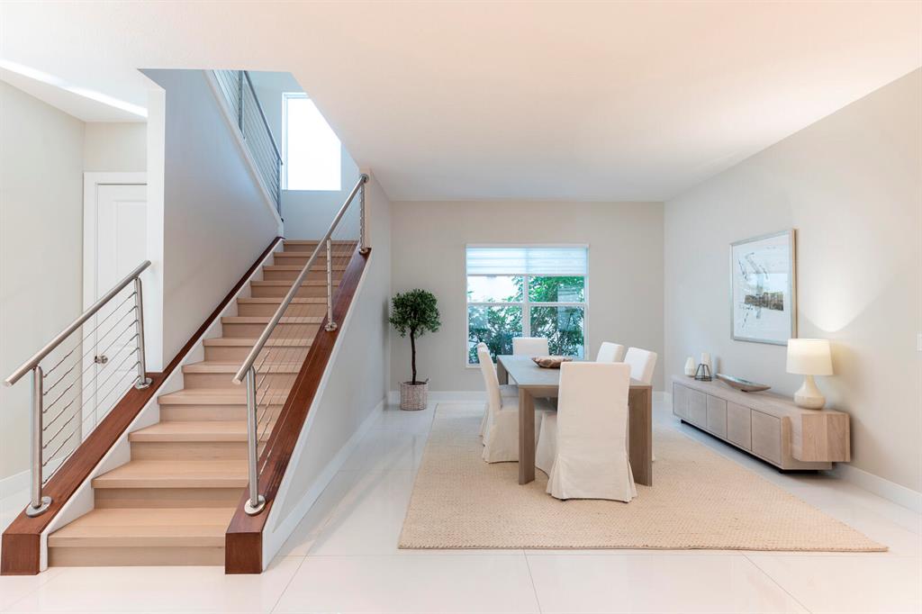 5045 Grandiflora Road