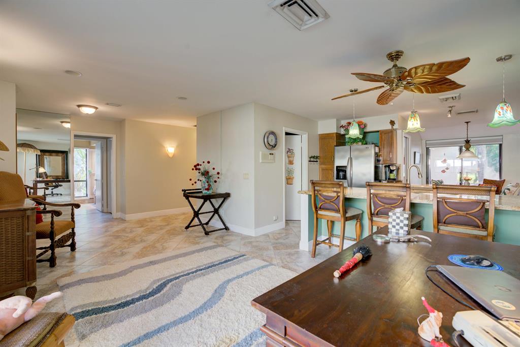 17115 Bay Street