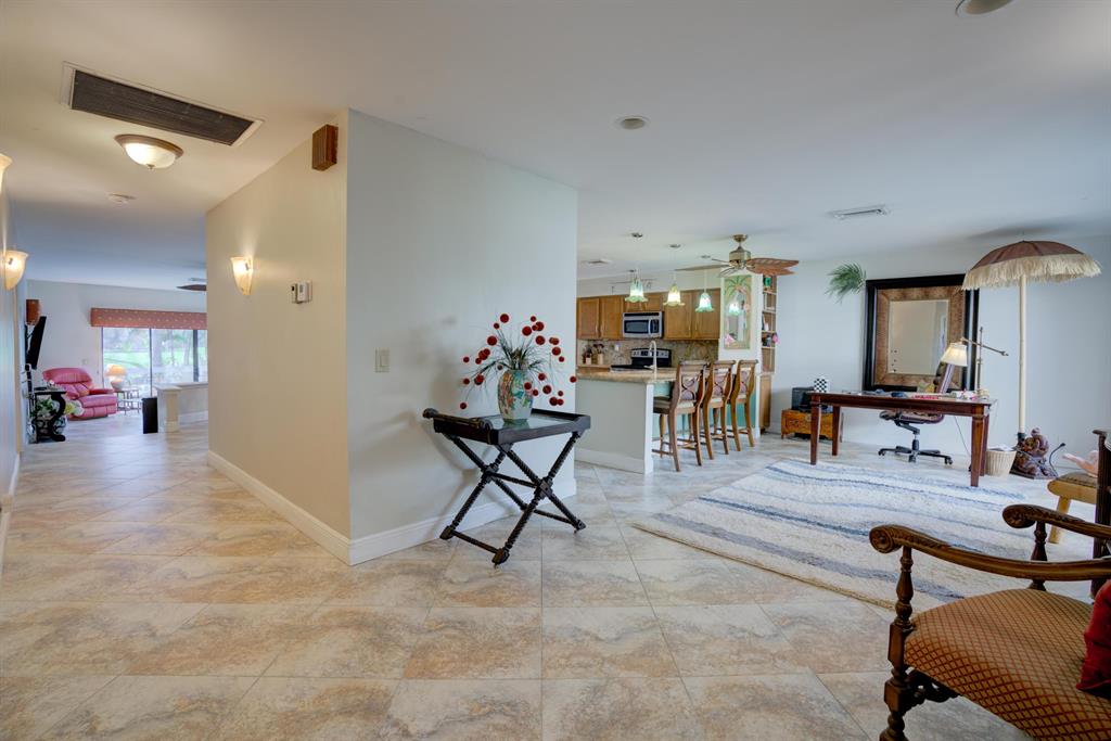 17115 Bay Street