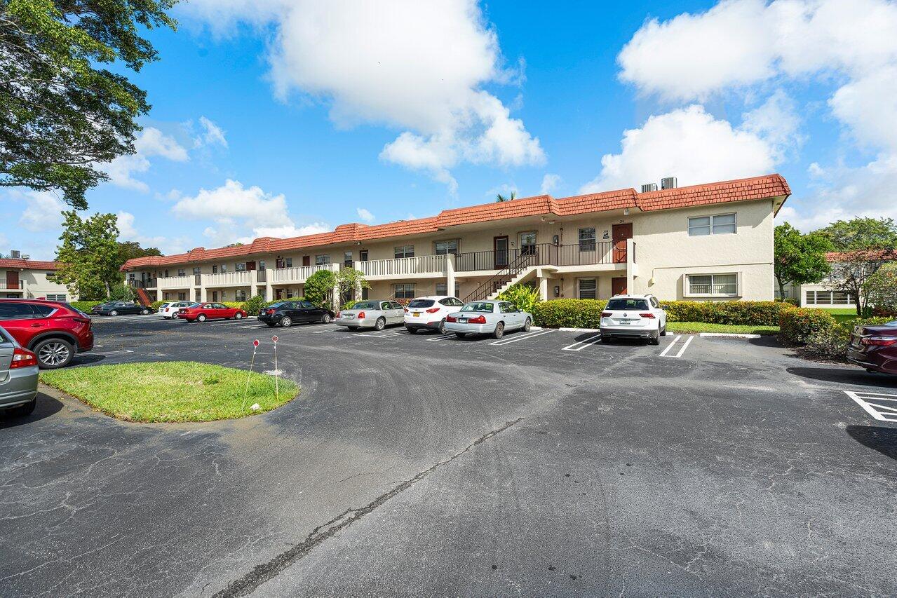 21 Abbey Lane Unit: 202