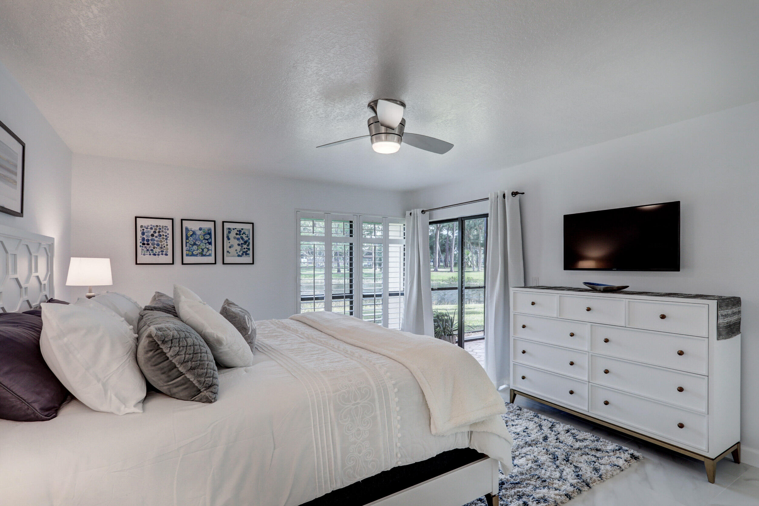 6 Lexington Lane Unit: D