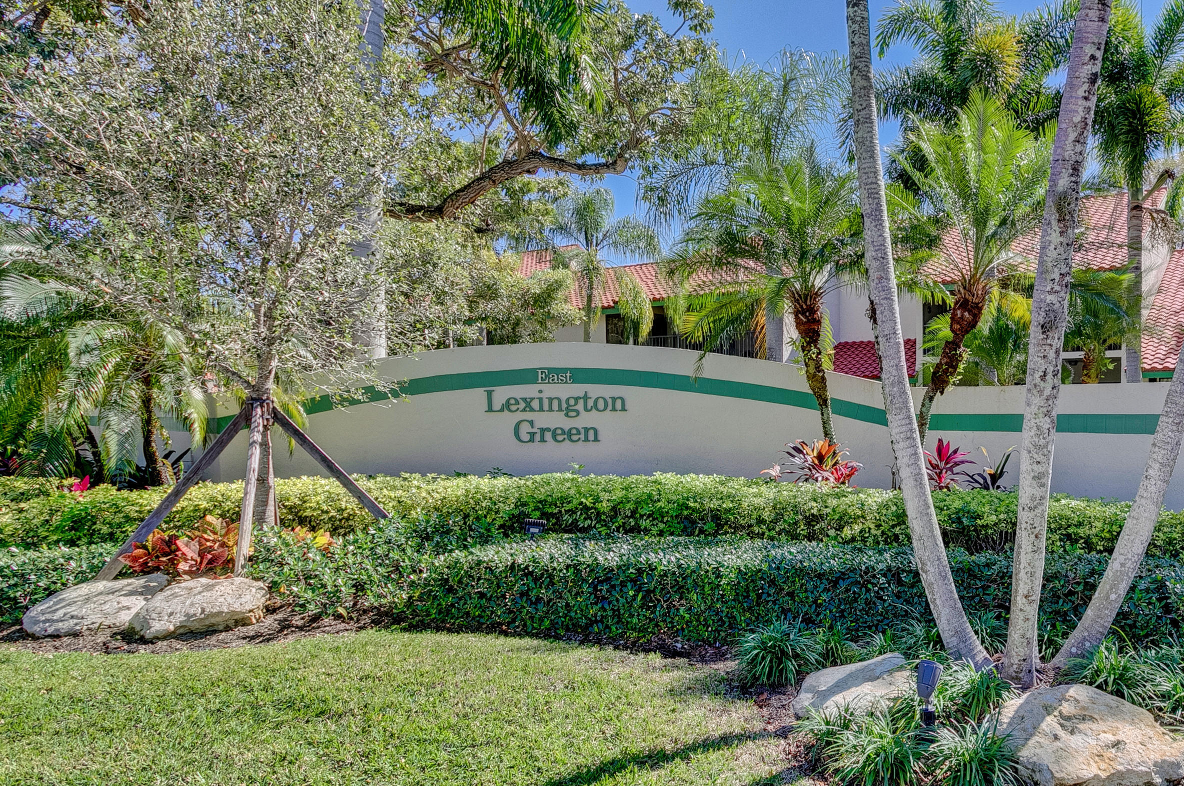 6 Lexington Lane Unit: D