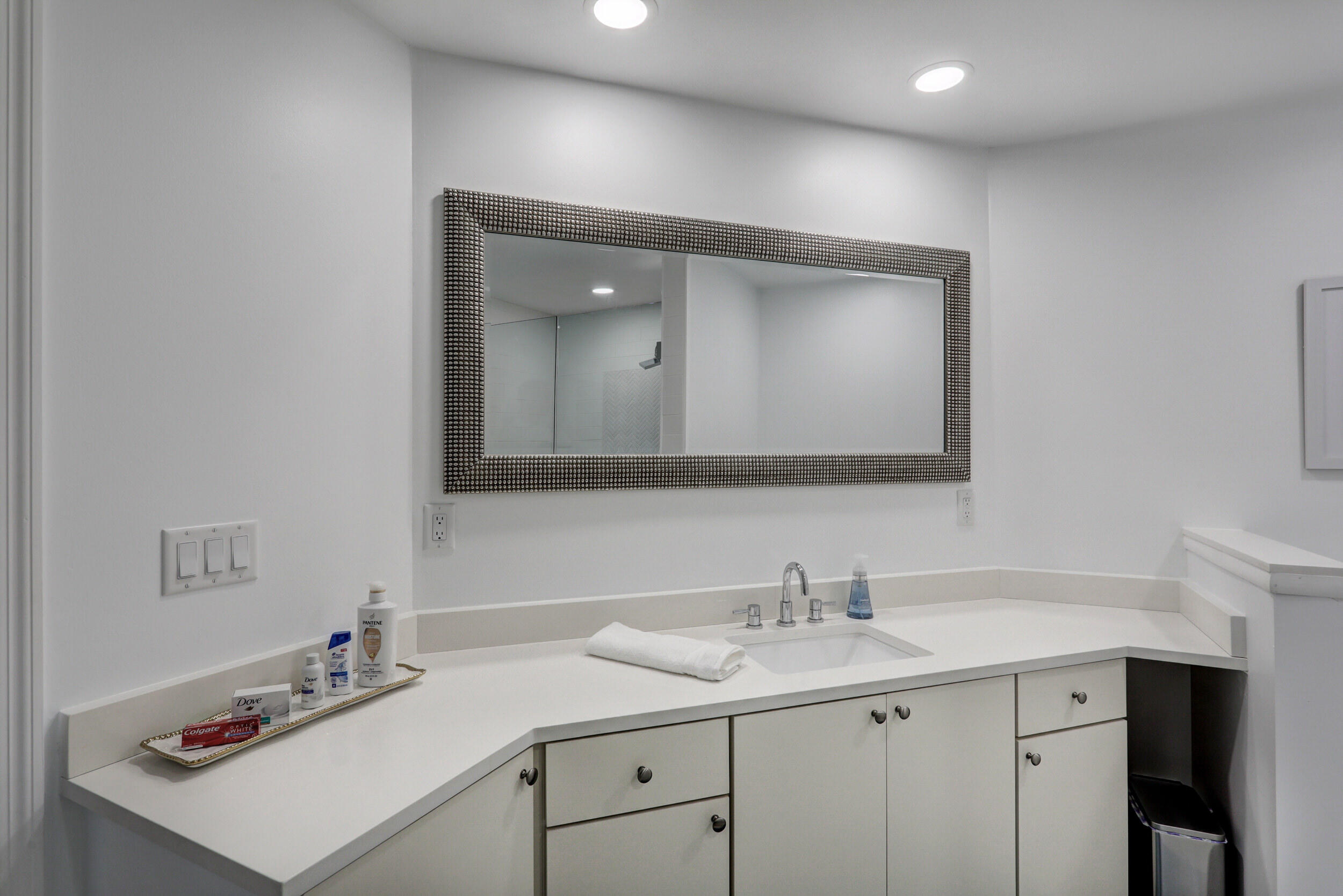 6 Lexington Lane Unit: D
