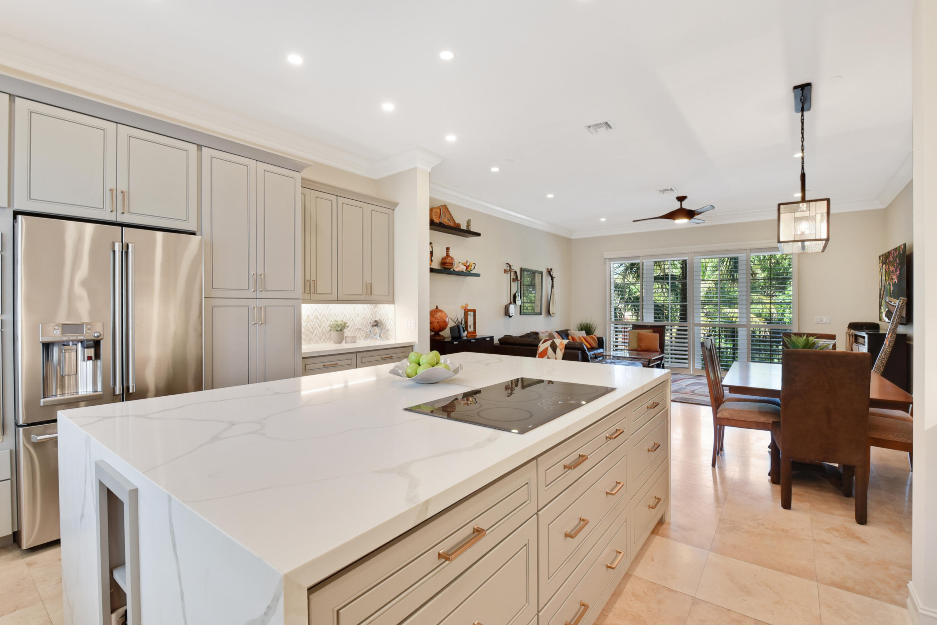 609 Renaissance Way