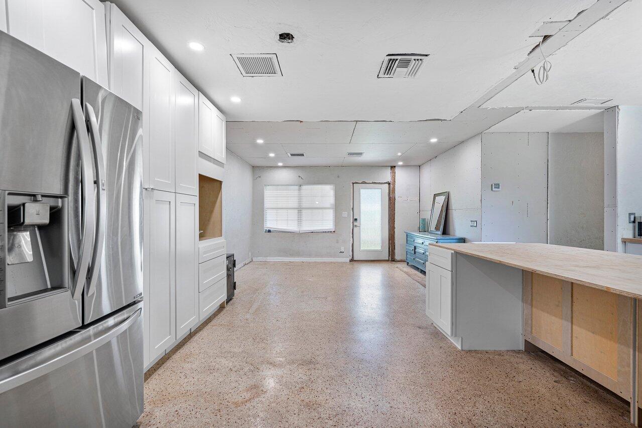 246 NE 20th Street
