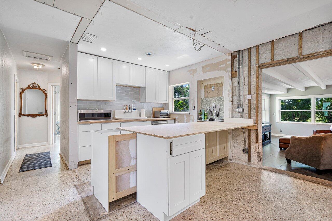 246 NE 20th Street