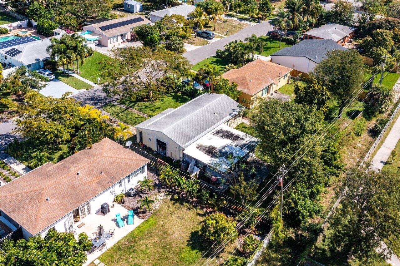 246 NE 20th Street