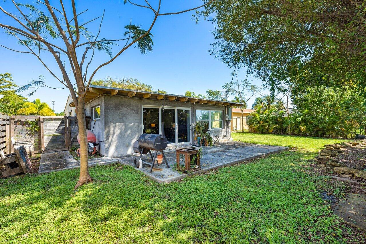 246 NE 20th Street
