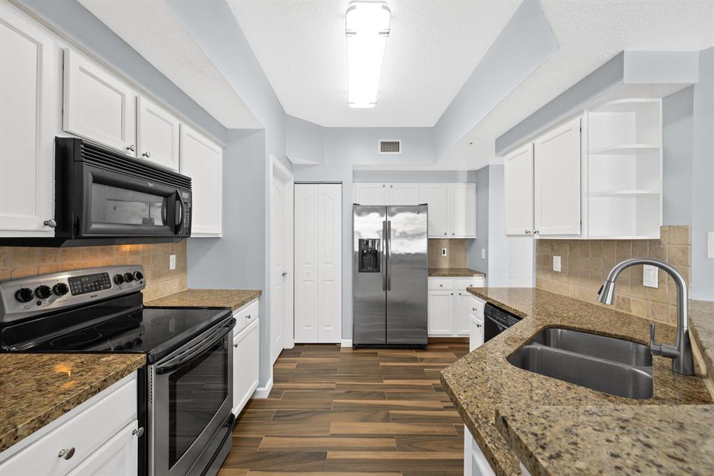 225 Murcia Drive Unit: 102
